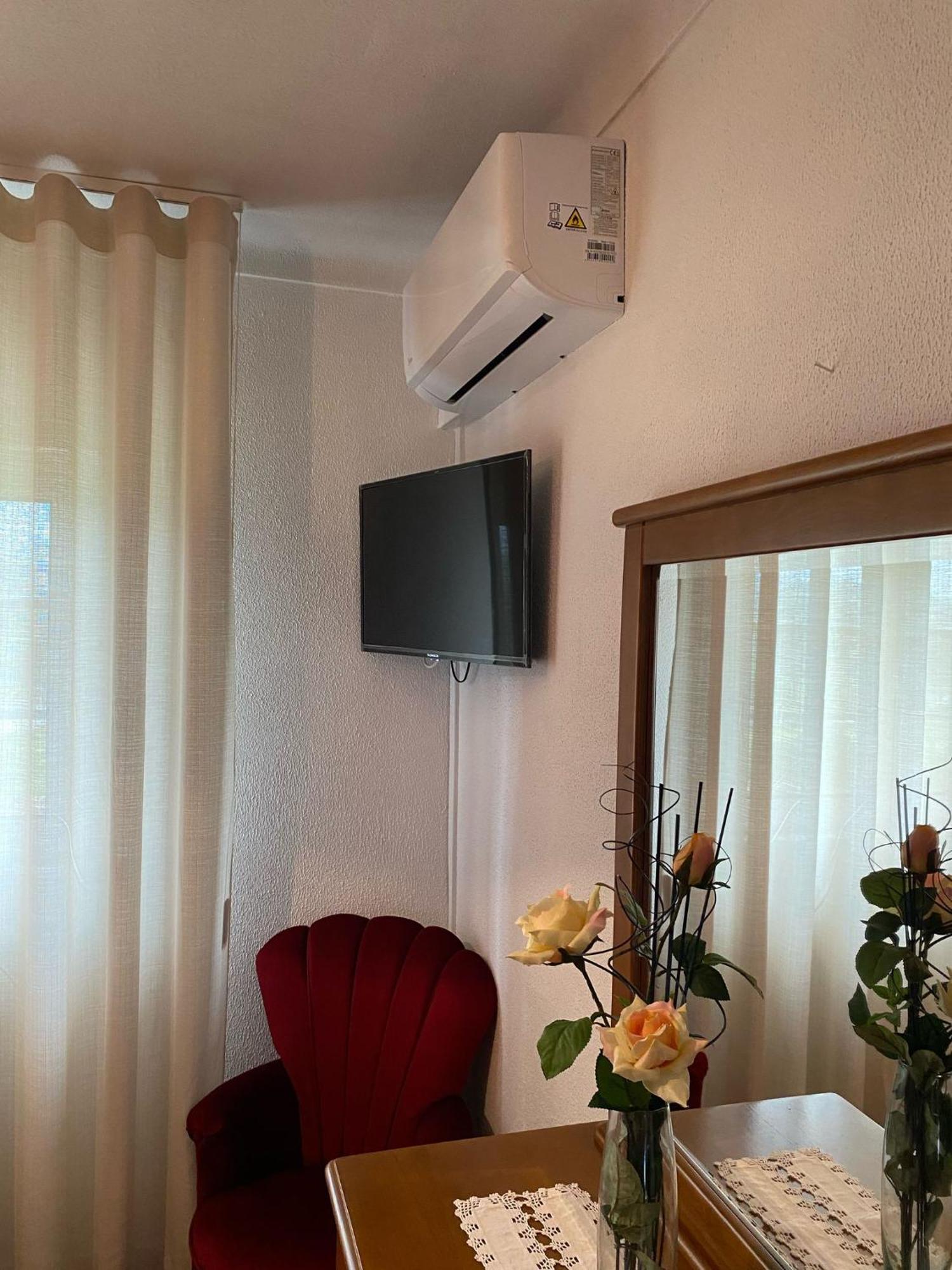 Apartamento Casa Da Pizzaria Carapito Exterior foto
