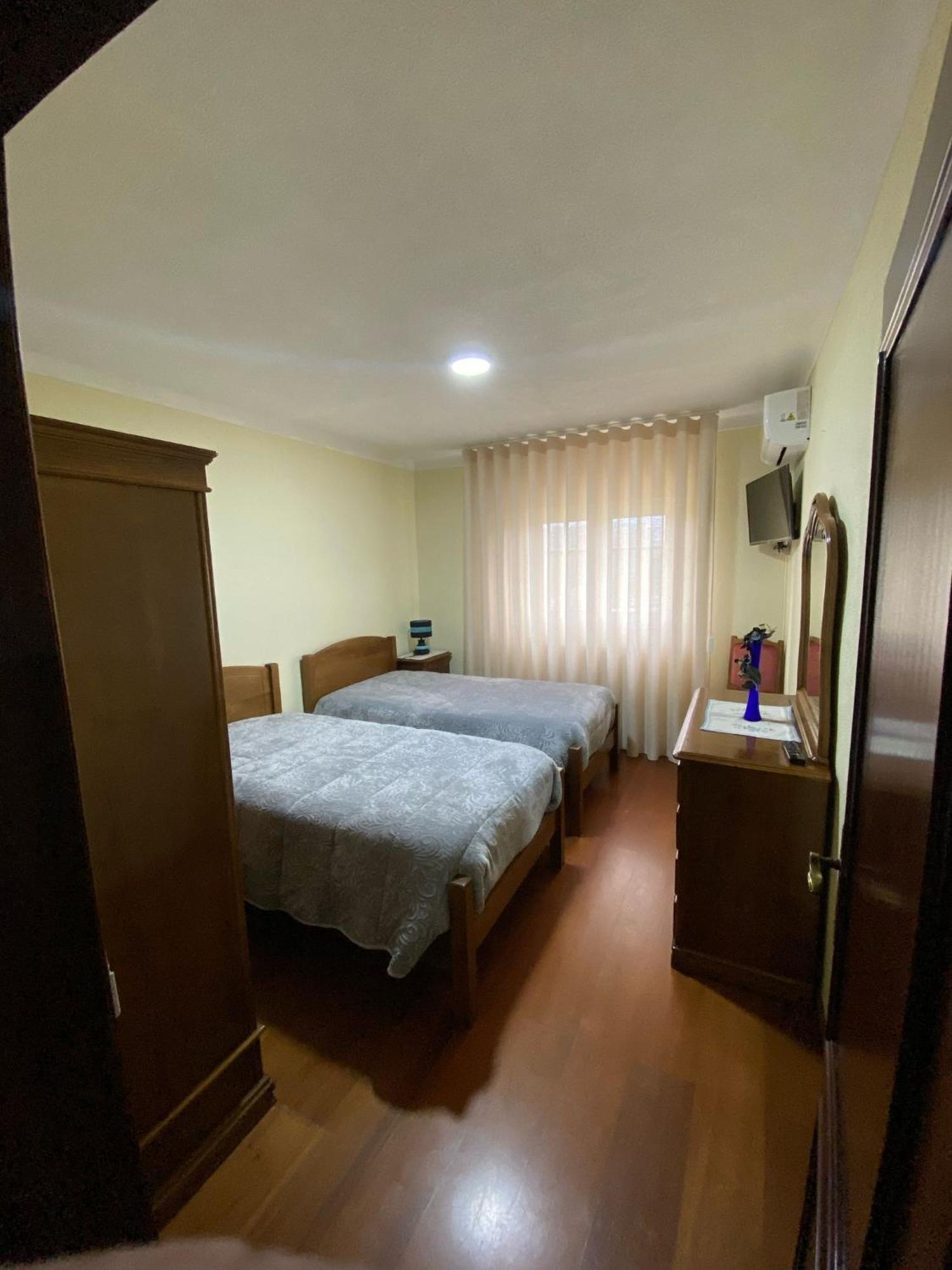 Apartamento Casa Da Pizzaria Carapito Exterior foto